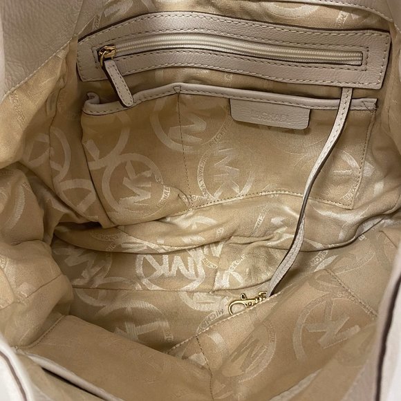 Michael by Michael Kors Fulton Shoulder Bag - Picture 3 of 8